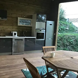 https://chalet-carambole-les-anses-darlet.comcaribbean.com
