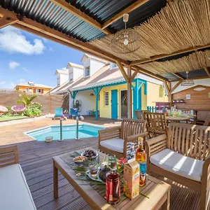 https://villa-arc-en-ciel-magnifique-cocon-familial-avec-piscine.comcaribbean.com